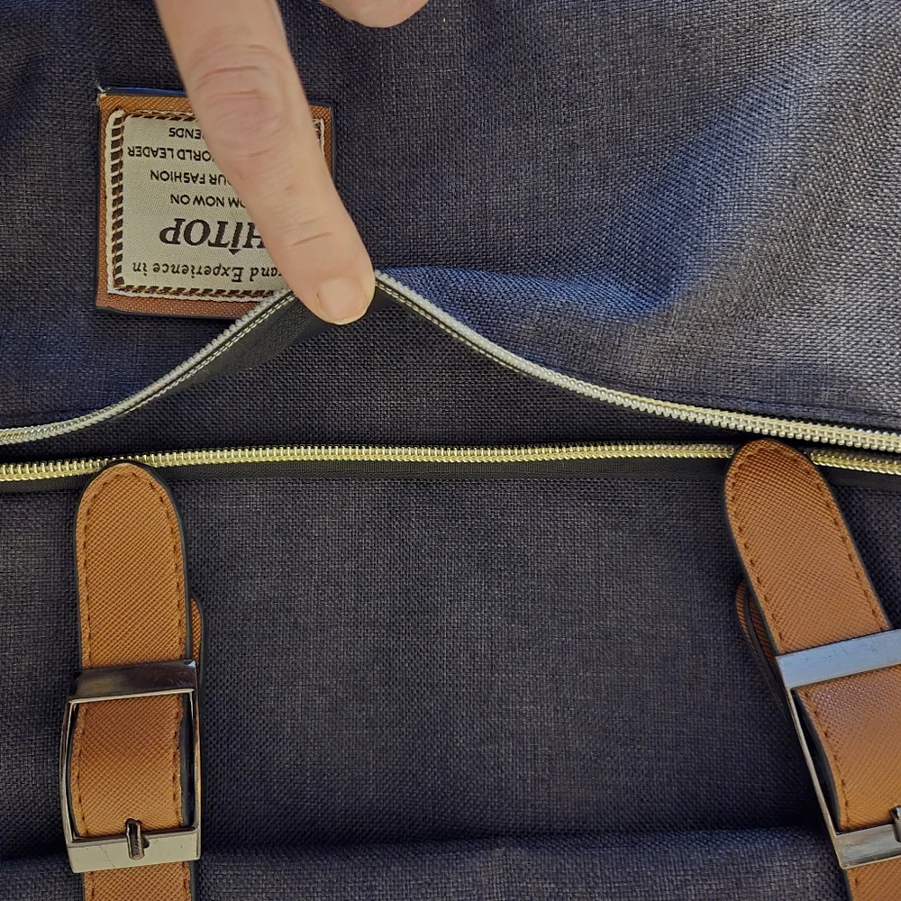HiTop Back pack - Picture 7 of 11